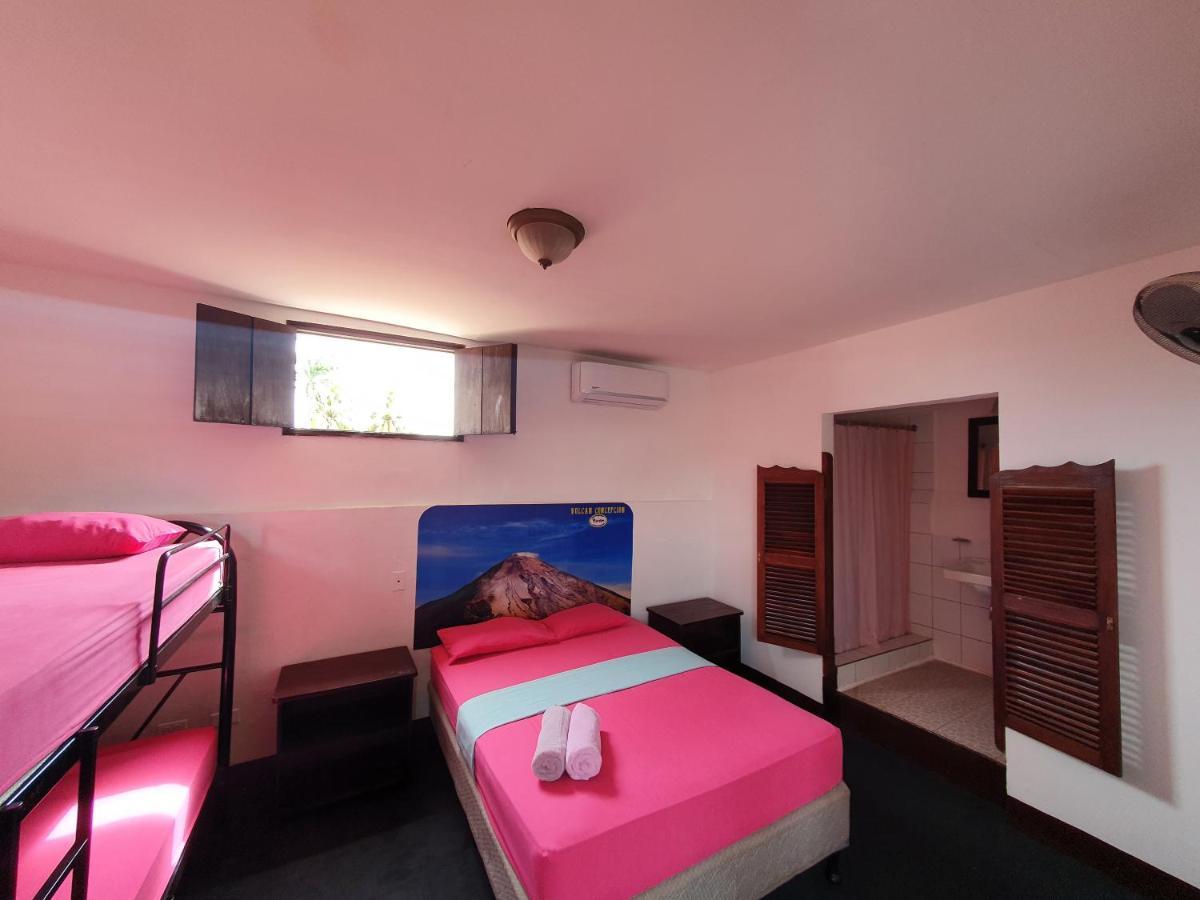 Volcano Hostel León エクステリア 写真