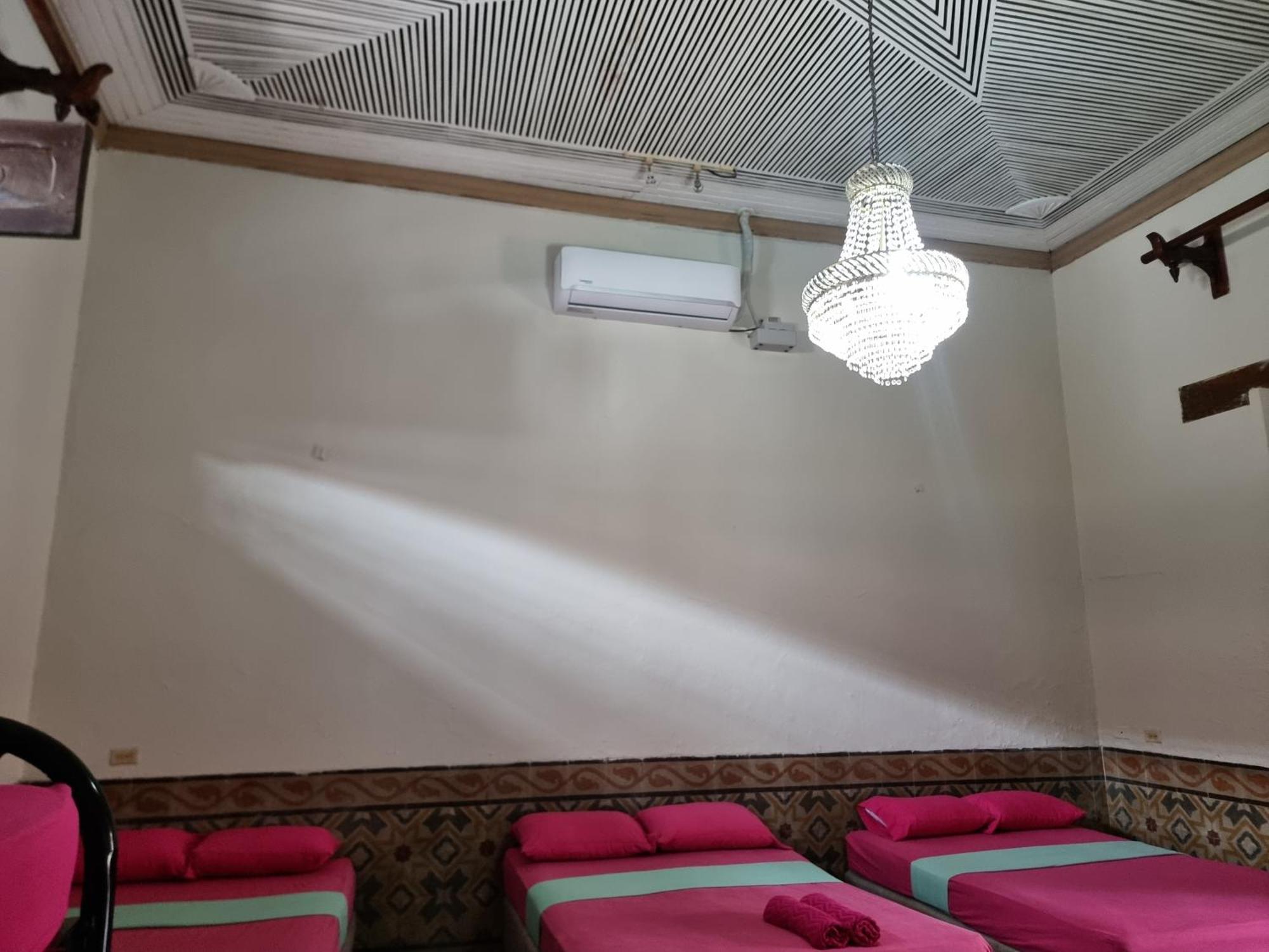 Volcano Hostel León エクステリア 写真